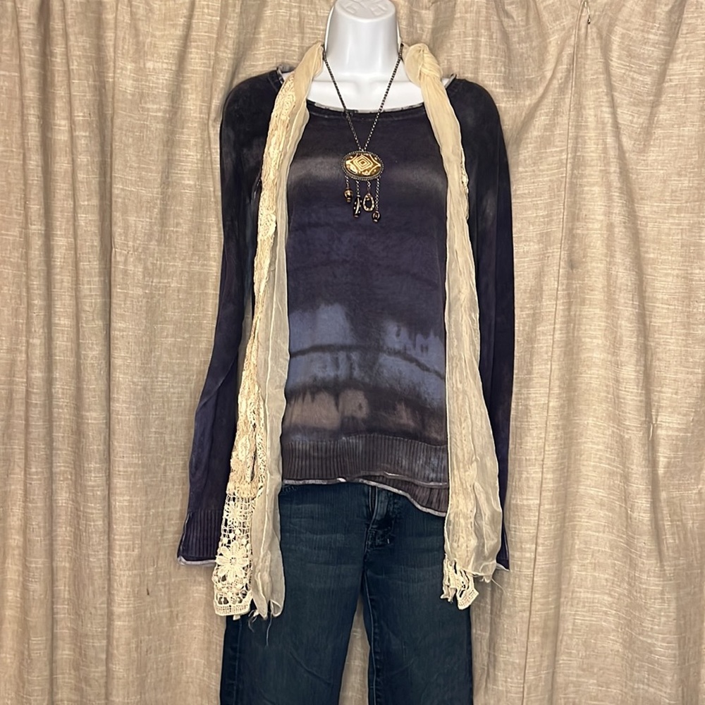 Groovy dyed sweater